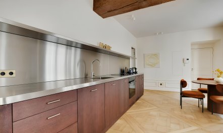 The Grand Epicurean 6