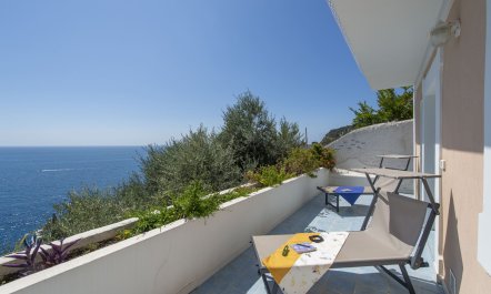 Between the Sea & Sky 3