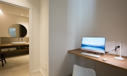 Coastal Sun Escape 6