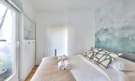 Steps to Sacré-Coeur 6