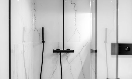 The Riviera Breeze 7