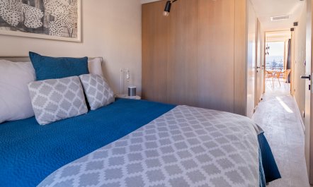 The Riviera Breeze 5