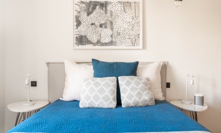 The Riviera Breeze 4