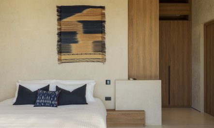 Crystal Blue Shores 5