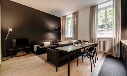 Lake & Hillside Place 2