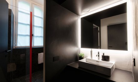 Lake & Hillside Place 6