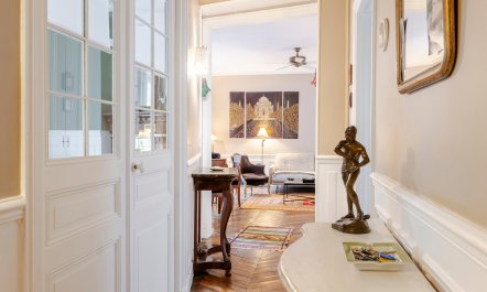 Old Majestic Oasis 5