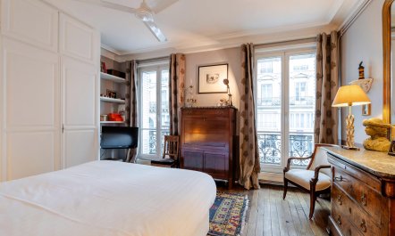 Old Majestic Oasis 9