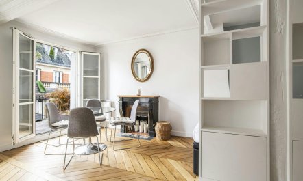 The Golden Entrance 2