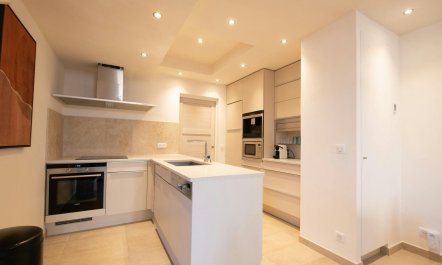 French Riviera Hideaway 5