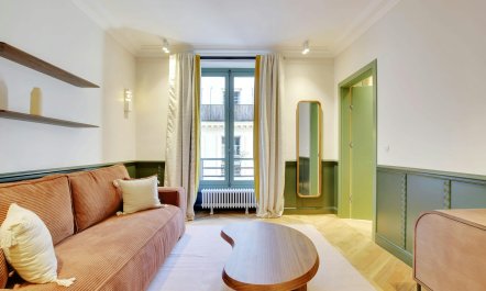 Canals & Historic Squares