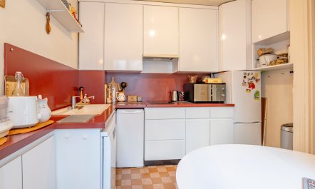 The Graceful Embrace 4