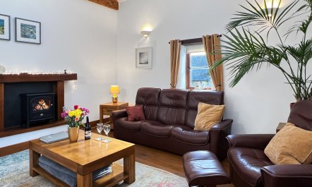 Bramble Cottage, Barbrook 6