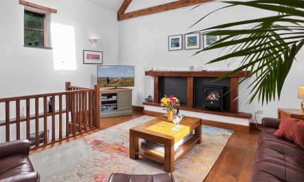 Bramble Cottage, Barbrook 1