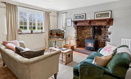 Bossington Green Cottage 1