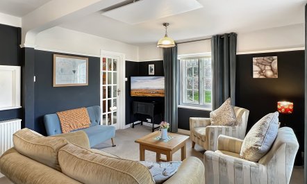 Oxford House, Porlock 5