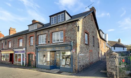 Oxford House, Porlock