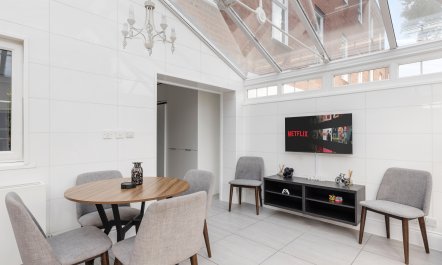 A Grand Abode 8