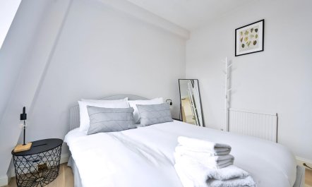 A High Street Sojourn 5