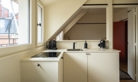 Elegant Paris Home 1