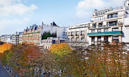 Avenues & Boutiques 1