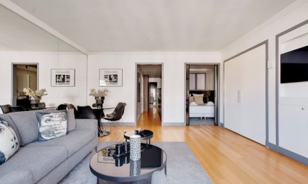 Avenues & Boutiques 2