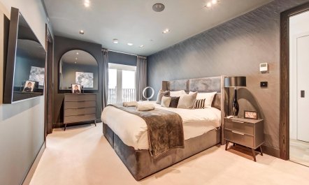 The Vauxhall Perch 7