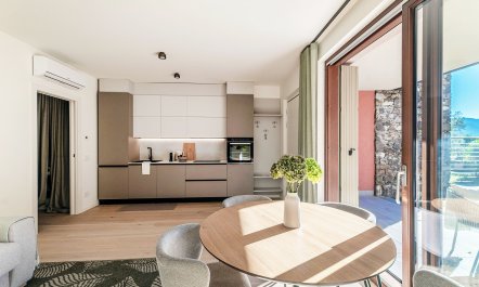 Lakeshore & Pines 3