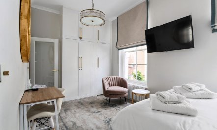 Holland Park Hideaway 3