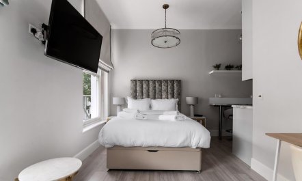 Holland Park Hideaway