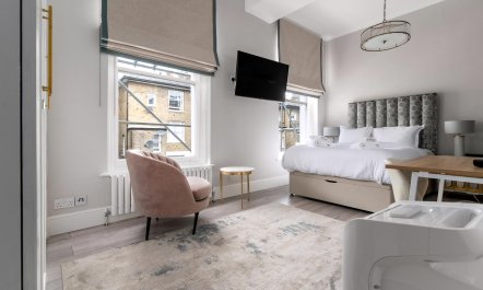 Holland Park Hideaway 2