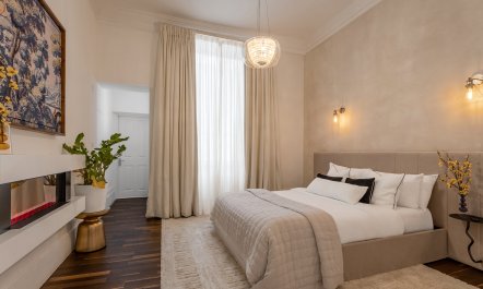 The Chic Abode 1