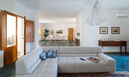 Sea Light Serenade 9