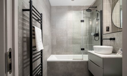 East London Attitude 3