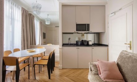 The Sunshine Courtyard