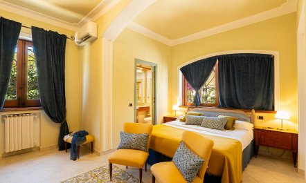 Colours of the Sea 9