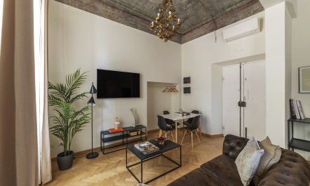 Golden Interior 2