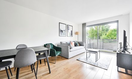 Downtime in Deptford 6