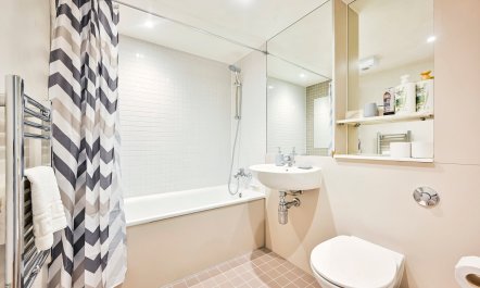 Downtime in Deptford 4