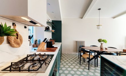 Pictures & Mirrors 1