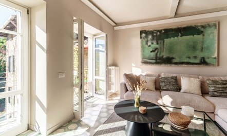 Pictures & Mirrors 1