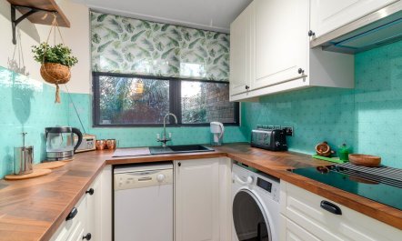 Perfect In Pimlico 3