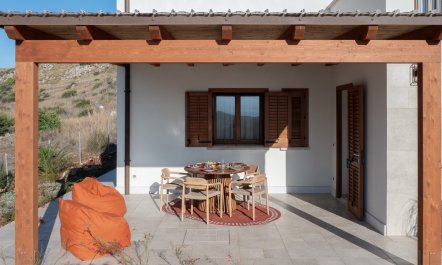 The Coast & Emerald 7