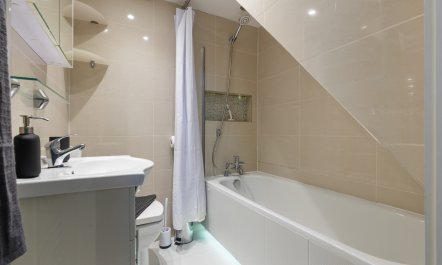 Hampstead Halcyon 8