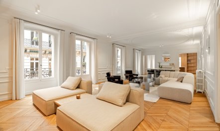 Parisian Elegance & Luxury 3