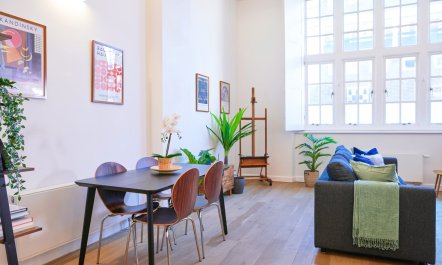 The Old Haberdashery 9