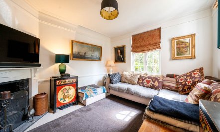 Ellerton Splash 8