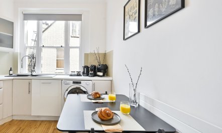 Seven Dials Heaven 6