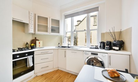 Seven Dials Heaven 7