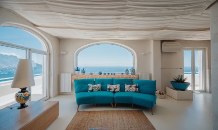Amalfi Allure